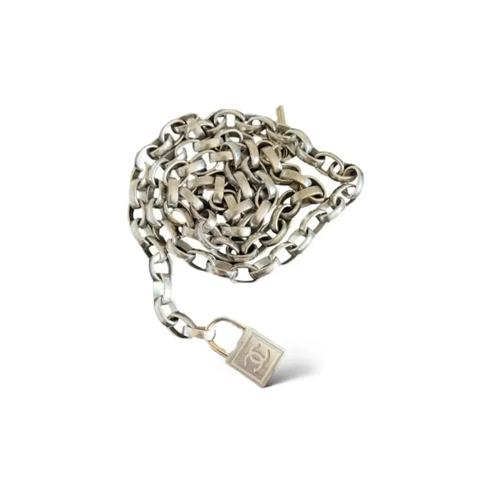 CHANEL 2003 CC Logo Padlock Chainlink Belt/Necklace in Silver
